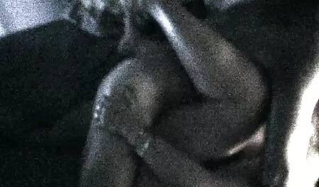 مجارستانی, دنی, کلیپ انال با, چهره